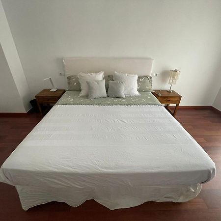 Tokyo Rooms Almería Extérieur photo